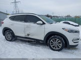 Hyundai Tucson Limited/Sport And Eco/Se KM8J3CA40JU748316 fotografie