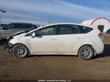 Toyota Prius V JTDZN3EU8FJ018707 снимка