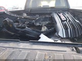 GMC Sierra K1500 At4 3GTUUEETXNG578924 photo