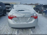 Toyota Corolla 2T1BURHE4EC222930 снимка