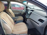 Toyota Sienna V6 7 Passenger 5TDZK3DC6DS390158 fotografie