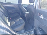 Hyundai Elantra KMHD84LF0HU188472 снимка