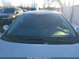 Toyota Corolla Le 5YFB4MDE2SP322447 снимка