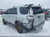 Toyota 4Runner Sr5/Sr5 Premium/Limited/Limited Night Shade/Trd Off Road/Trd Off Road Premium/Trd Pro JTEBU5JR4K5622660 photo