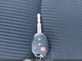 Toyota Rav4 Le 2T3BFREV8HW671861 снимка