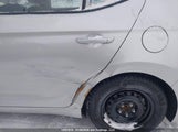 Hyundai Elantra Le 5NPD74LF4HH096461 снимка