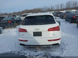 Audi Q5 Titanium Premium Plus WA1ENAFY3L2099328 снимка