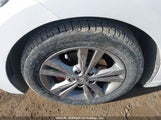 Hyundai Elantra Se/Value/Limited KMHD84LF4HU419941 photo