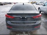 Hyundai Elantra Gl KMHD84LF7HU374672 снимка