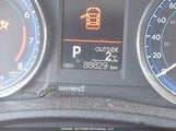 Toyota Corolla Le 2T1BURHE2JC063125 снимка