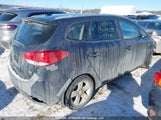 Kia Rondo KNAHT8A38E7042381 снимка