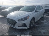Hyundai Sonata Se 5NPE24AF1JH690565 снимка