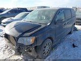 Dodge Grand Caravan R/T 2D4RN7DGXBR695835 снимка