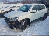 Volkswagen Tiguan Comfortline/Highline/Special Edition/Trendline WVGJV7AX8FW500855 снимка