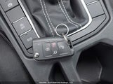 Volkswagen Jetta Trendline 3VWCM7BU0PM033577 снимка
