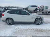 BMW X1 xDrive28I WBAVL1C52FVY38310 снимка