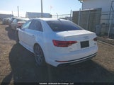 Audi A4 Premium Plus WAUENAF40HN005637 снимка