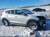 Hyundai Tucson Limited/Sport And Eco/Se KM8J33A40JU630752 снимка