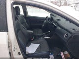 Toyota Corolla L/Le/Xle/Se/Xse 2T1BURHE8KC157415 photo