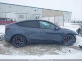 Tesla Model Y 7SAYGDEF8PF695071 fotografie