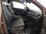 Hyundai Tucson Limited/Sport And Eco/Se KM8J3CA24HU435617 fotografie
