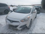 Hyundai Elantra Gt KMHD25LE6DU129497 снимка