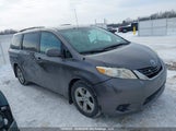 Toyota Sienna Le 5TDKK3DC0BS056660 снимка