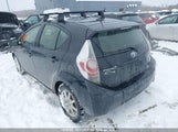 Toyota Prius C JTDKDTB31E1558530 снимка