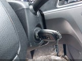 Hyundai Sonata Gl 5NPE24AF2HH456509 снимка
