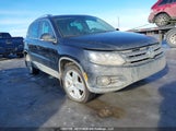 Volkswagen Tiguan Comfort/High/R-Line/Sp Ed WVGJV7AX3GW027674 photo