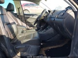 Volkswagen Tiguan Comfort/High/R-Line/Sp Ed WVGJV7AX3GW027674 fotografie