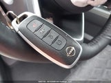 Nissan Kicks Sv 3N8AP6CB1SL389015 снимка