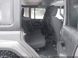 Jeep Wrangler Unlimited Sahara 1C4HJXEG2KW608830 photo