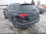 Volkswagen Tiguan Comfortline 3VVMB7AX9RM048852 fotografie