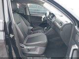 Volkswagen Tiguan Comfortline 3VVMB7AX9RM048852 fotografie