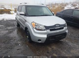 Kia Soul 2.0L 2U/2.0L 4U/2.0L 4U Burner/2.0L 4U Luxury/2.0L 4U Retro/2.0L 4U Sx KNDJT2A29B7705803 photo