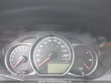Toyota Yaris VNKKTUD32FA017713 снимка
