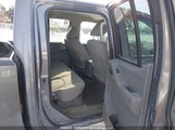 Nissan Frontier 1N6AD0FV2JN715245 снимка