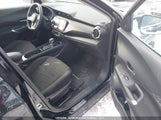 Nissan Kicks Play Sv 3N1CP5CV2SL484534 photo