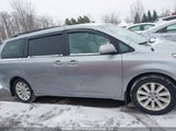 Toyota Sienna Le 5TDJK3DC1CS037466 снимка