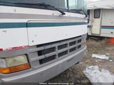 Ford F550 Super Duty Stripped Chass 3FCNF53S4XJA25104 снимка