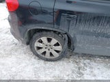 Volkswagen Tiguan Comfortline/Highline/Special Edition/Trendline WVGJV7AXXFW533534 photo