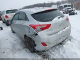 Hyundai Elantra Gt Se KMHD35LH6EU223565 photo