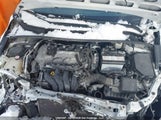 Toyota Corolla Le 5YFBPRBE6LP127069 снимка