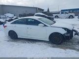 Hyundai Sonata Gl 5NPEB4AC6EH812395 снимка