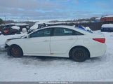 Hyundai Sonata Gl 5NPEB4AC6EH812395 снимка