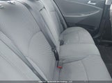 Hyundai Sonata Gl 5NPEB4AC6EH812395 снимка
