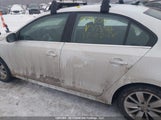 Volkswagen Jetta 2.0L Trendline/2.0L Trendline+ 3VW1K7AJ6FM353764 photo
