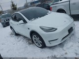 Tesla Model Y 7SAYGAEE5NF428733 photo