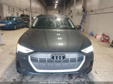 Audi E-Tron Prestige WA1VAAGE6KB023648 снимка